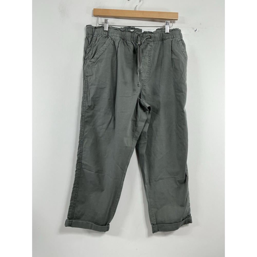 Womans NWT Sonoma Gray Mid Rise Pullon Capri Pants Large Elastic Waist Cuffs